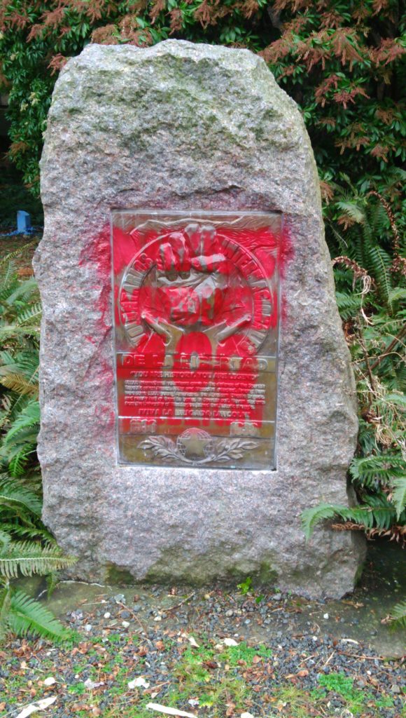 Defaced monument to Spanish Civil War veterans who fought against Franco's dictatorship.